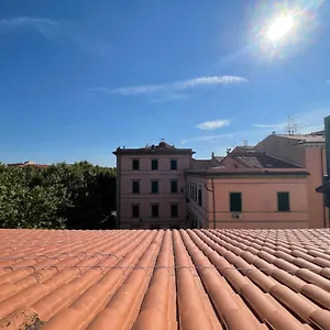 Appartamento Il Cappellaio Matto, Livorno