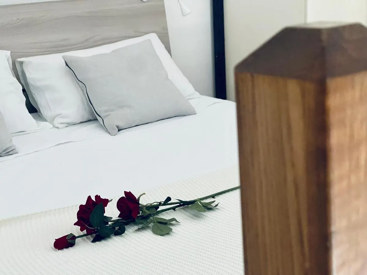 Apartment Incantevole Appartamento Con Doccia Idromassaggio Livorno