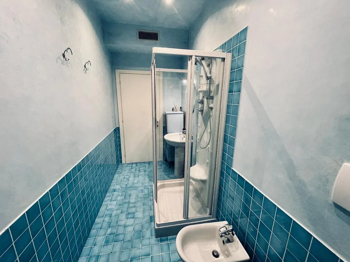 Apartment Incantevole Appartamento Con Doccia Idromassaggio Livorno